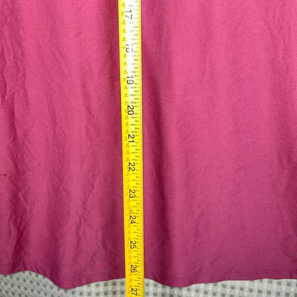 No Boundaries T-Shirt Top Womens Size XXL Pink Short Sleeve Stretchy V-Neck - Picture 5 of 8